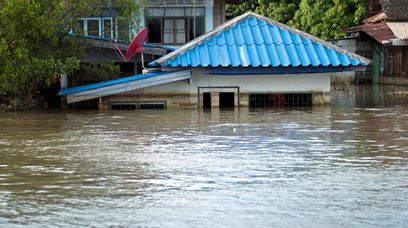 Uciekają, bo ich wyspę zaleje. Powodem kryzys klimatyczny