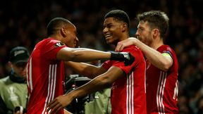 Manchester United sprezentował nowe garnitury swoim piłkarzom. Znana jest ich cena