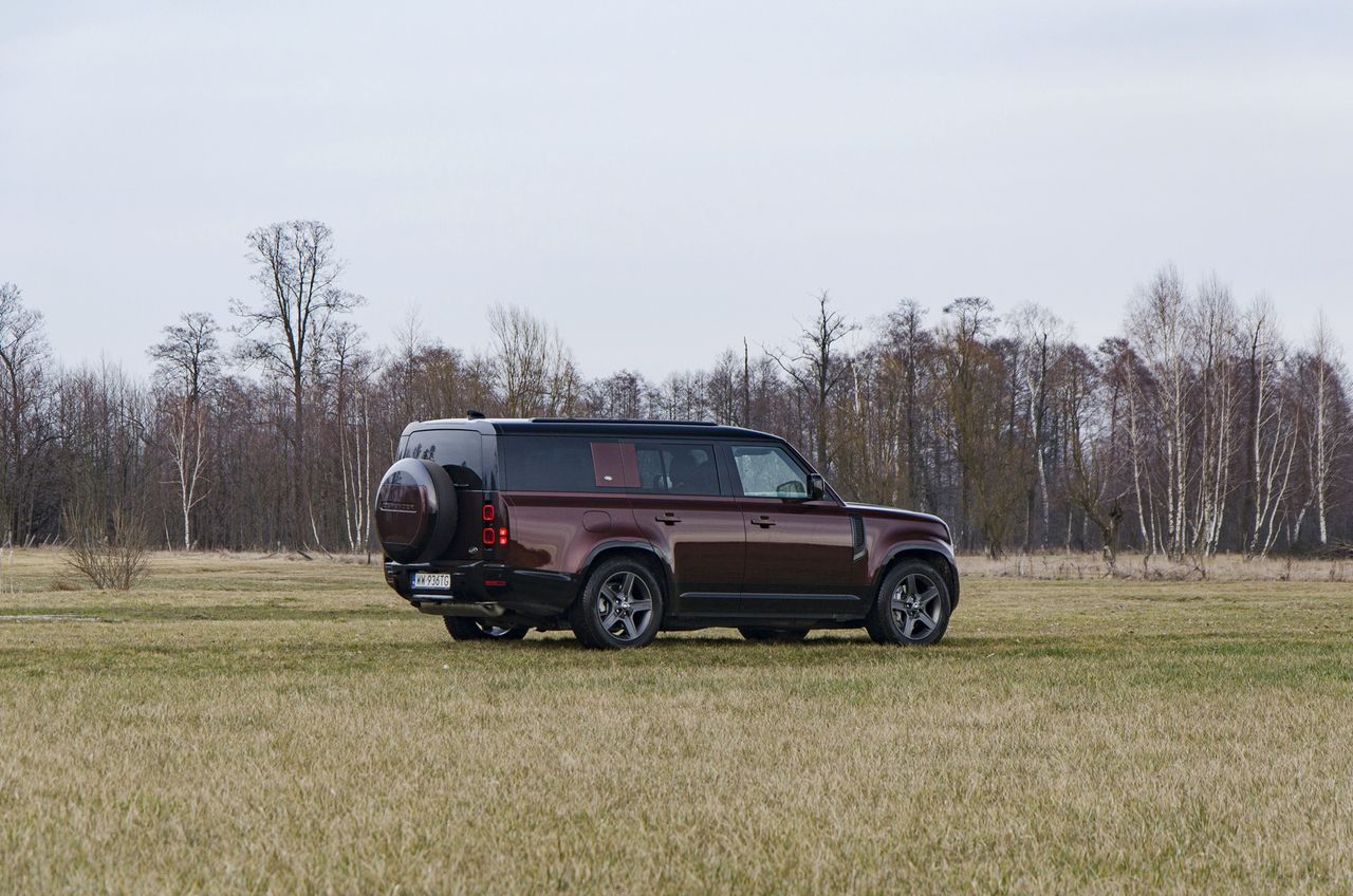 Test: Defender 130 P300 to ten największy. Jedna rzecz mnie rozczarowała, ale i tak go uwielbiam