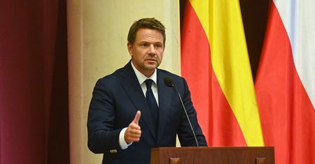 Nocna prohibicja w całej Warszawie? Trzaskowski podał termin złożenia wniosku