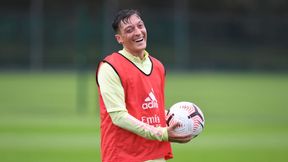 Transfery. Arsenal pozbędzie się balastu. Mesut Oezil coraz bliżej gry w Turcji