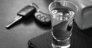 Pijany kierowca BMW uciekał przed policją. Wpadł do rowu