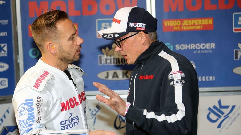 Zdjęcie okładkowe artykułu: WP SportoweFakty / Jarosław Pabijan / Nicki Pedersen w parku maszyn bywa nerwowy.