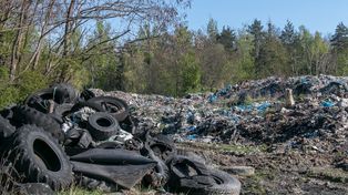 Dwie urzędniczki oskarżone ws. nielegalnego składowiska na Marantowie