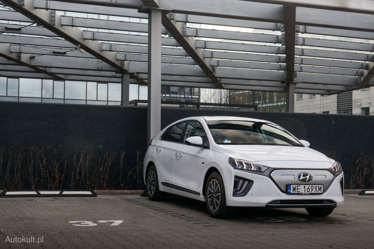 Hyundai Ioniq dojrzał z wyglądu