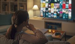 Era fuzji gigantów streamingowych i zamykania kanałów telewizyjnych