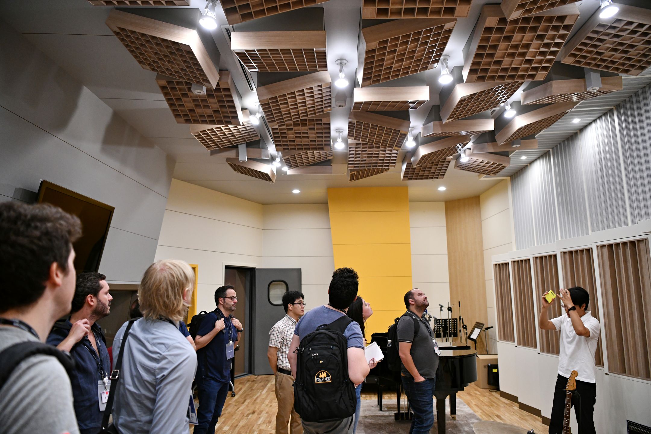 Odwiedziłem studio nagraniowe Samsunga, w którym powstają... dzwonki do telefonów 2