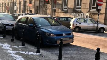 Metoda na szybkie nagrzanie auta. Starsi kierowcy stosują ją od lat