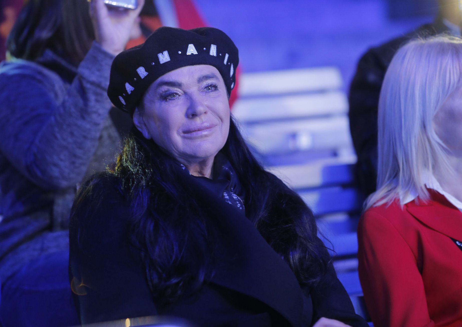 Ewa Krawczyk, wdowa po Krzysztofie Krawczyku, płacze podczas występu Ani Dąbrowskiej śpiewającej "Bo jesteś ty"