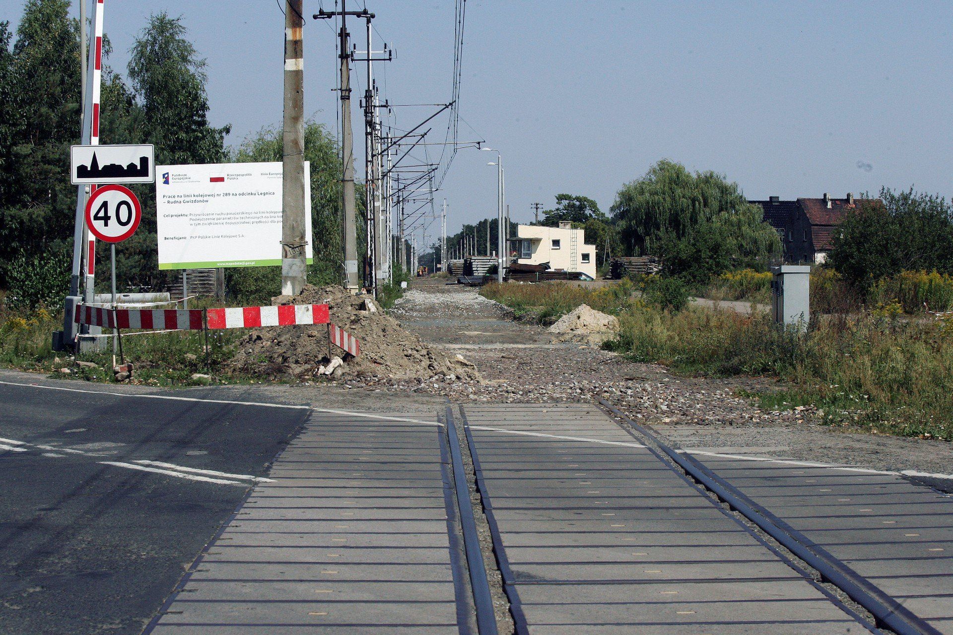 Remont DW333 od węzła S3 Legnica Północ do granicy miasta. Droga będzie jak nowa