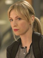 Beth Riesgraf