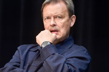 Pogrzeb Jana Frycza. Takie uroczystości są bardzo rzadkie. Grób w niezwykłym miejscu