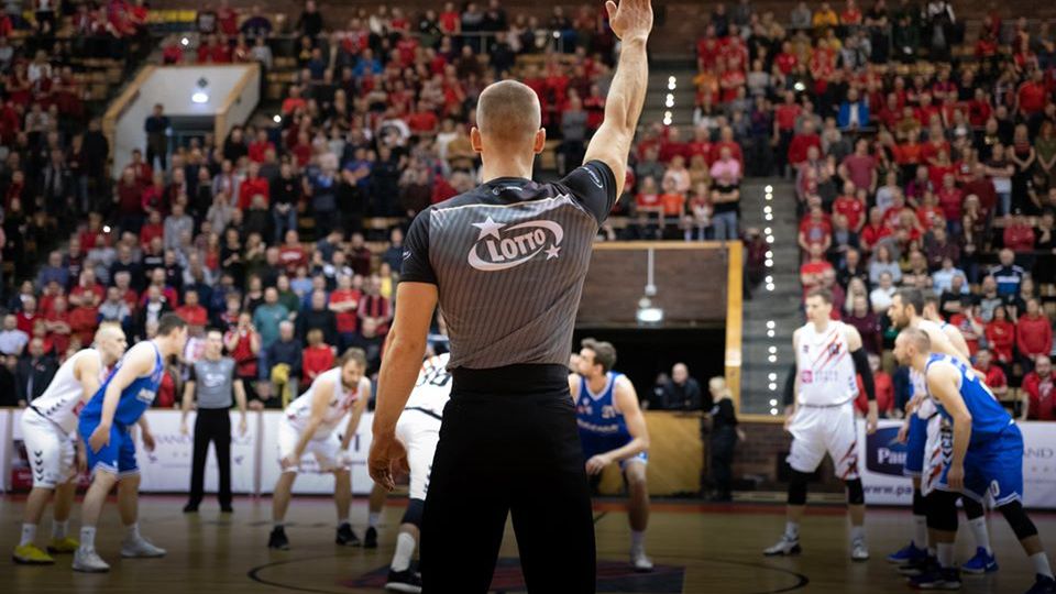 Facebook / True Photo Agnieszka Żukowska / I liga koszykówki, mecz STK Czarni Słupsk i Biofarm Basket Poznań