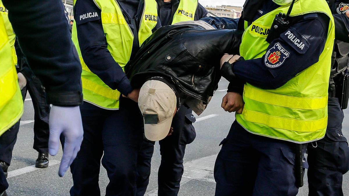 Żary. Pościg za kierowcą VW Golfa