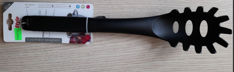 W łyżce do spaghetti wykryto szkodliwe substancje