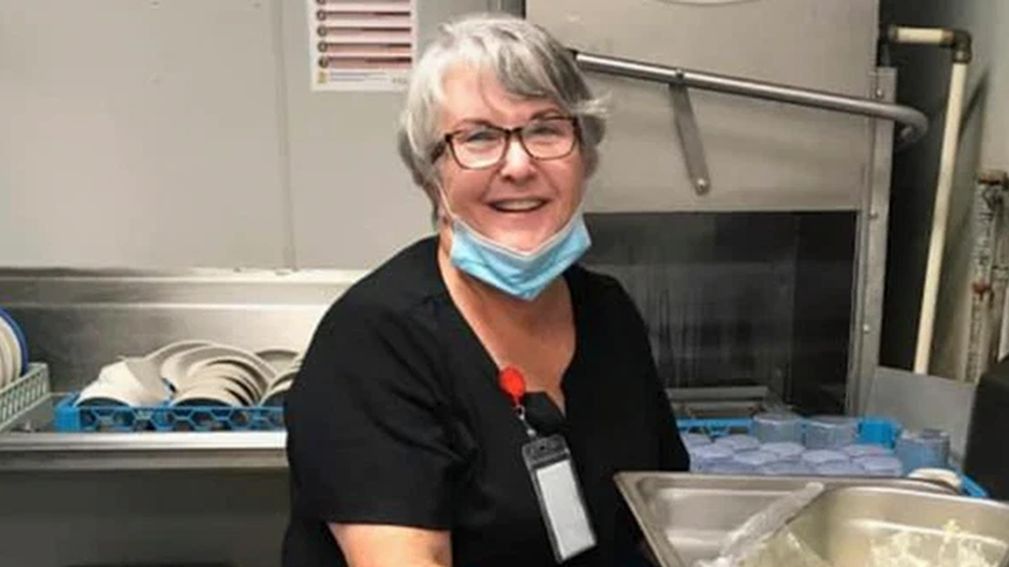 Mary Daniel podjęła pracę na zmywaku, żeby móc znowu widywać męża