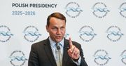Wpadka szefa MSZ ws. lotniska. Sikorski zabrał głos: "Nadal uważam"