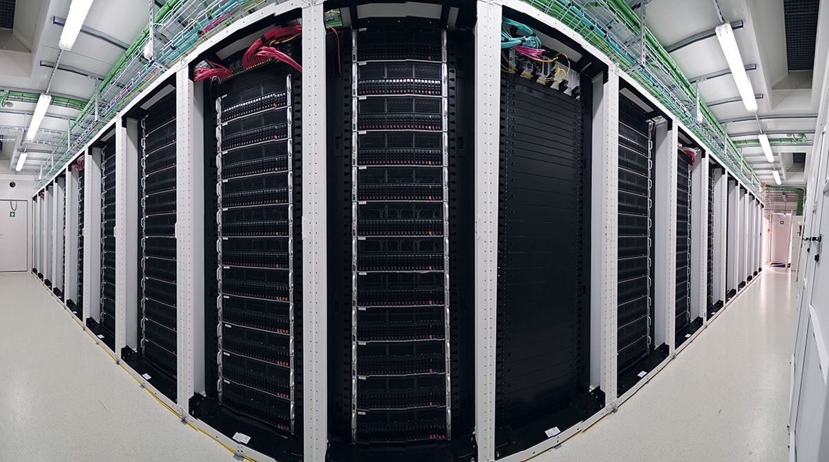 System superkomputerowy wspierający przetwarzanie danych z detektora ALICE