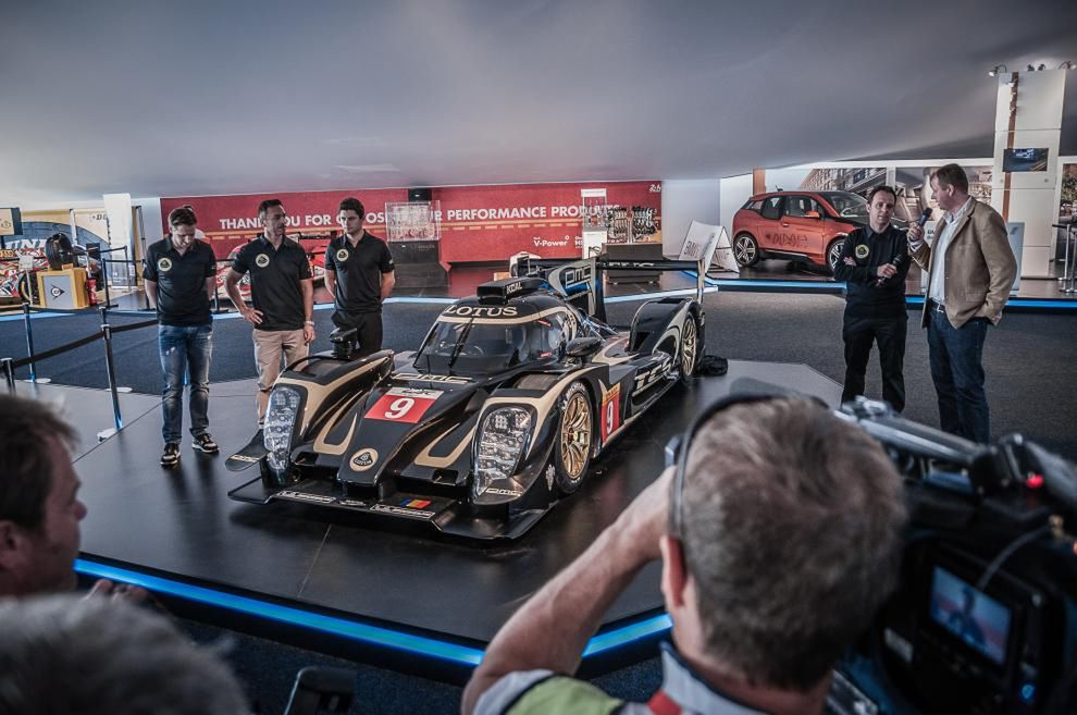 Lotus pokazał swój prototyp LMP1 - nie zobaczymy go w tym roku w Le Mans