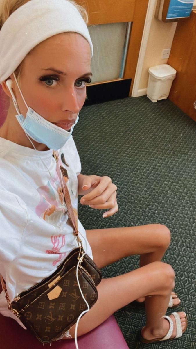 Początkowo Sam nie zdawała sobie sprawy z tego, jak poważny jest jej stan