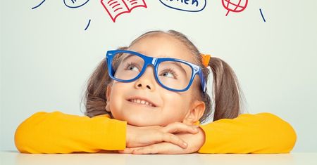 Nauka języków obcych dla dzieci. Dlaczego warto uczyć dziecko dwóch języków od najmłodszych lat?