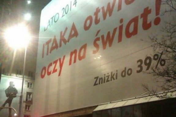 Itaka zdejmie reklamę ze Smyka