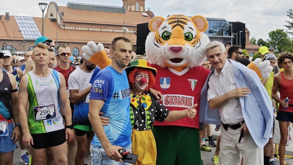 Kliknij strzałkę, aby przejść do następnych zdjęć!