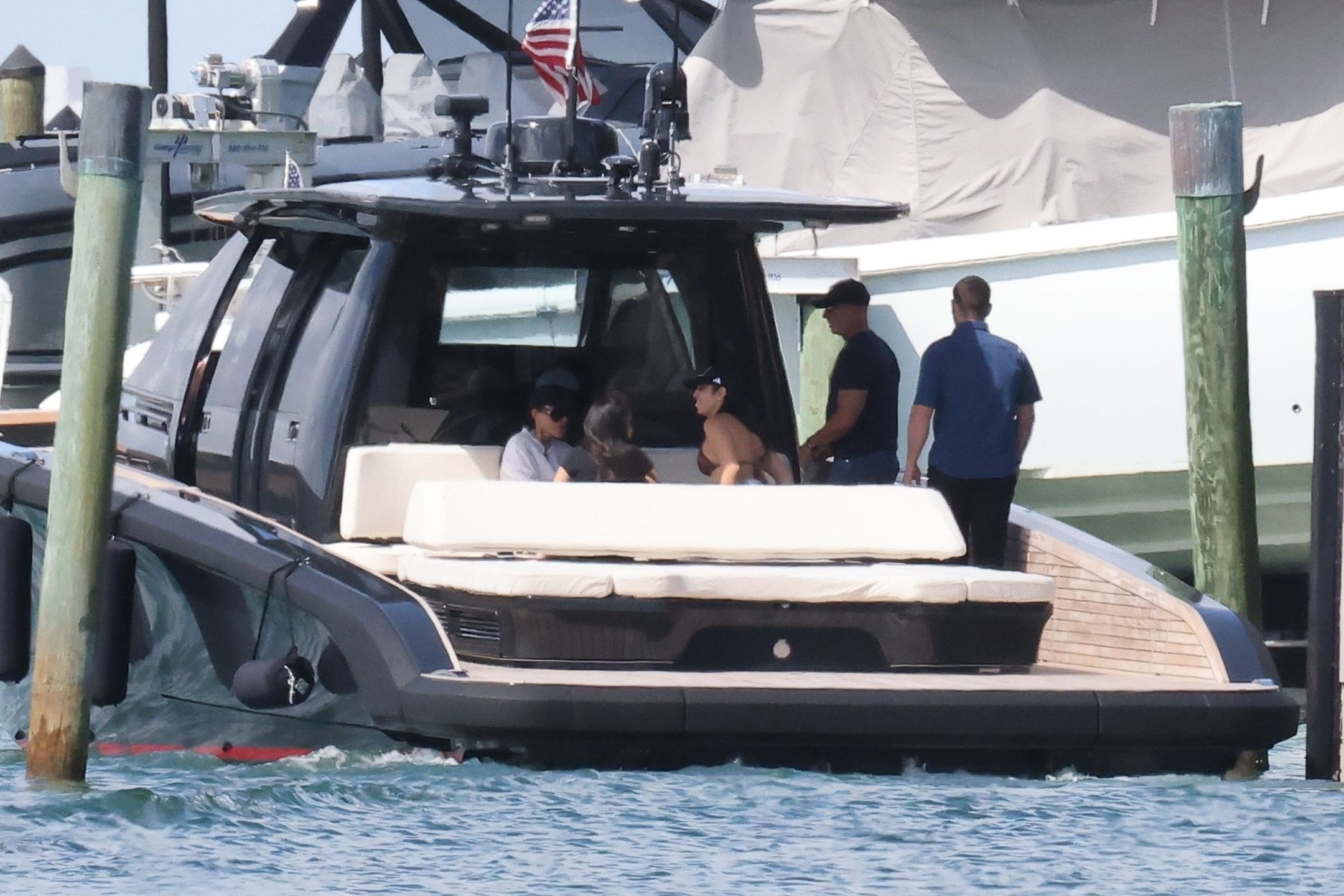 Luksusowe życie Jeffa Bezosa i Lauren Sanchez