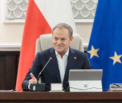 Tusk zwrócił się z apelem tuż przed posiedzeniem rządu. Mówił o godności