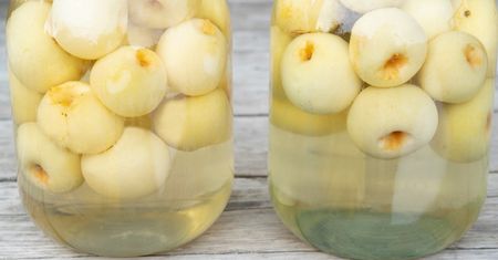 Zalewam wodą i odstawiam. Zimą cała rodzina pije litrami