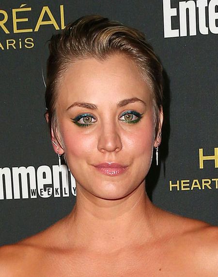 "Teoria wielkiego podrywu": Kaley Cuoco przesadziła nie tylko z opalaniem