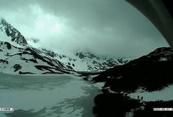W Tatrach spadł śnieg. TOPR ogłosił pierwszy stopień zagrożenia lawinowego