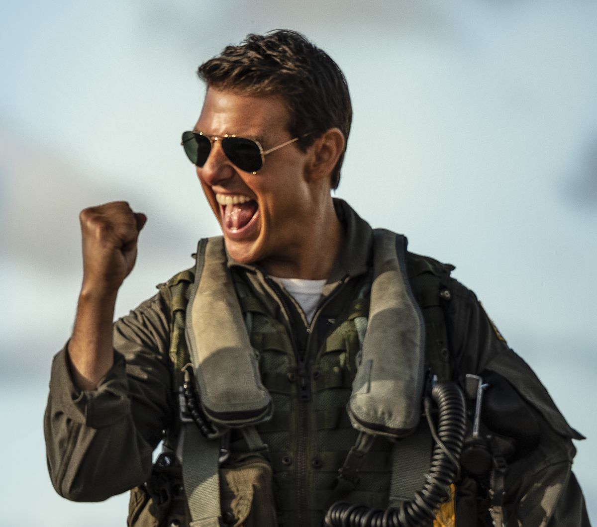Tom Cruise powraca po 36 latach jako Capt. Pete "Maverick" Mitchell, by szkolić najlepszych amerykańskich pilotów