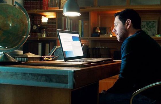 Rozterki ojca nastoletniej córki w nowej reklamie Orange (wideo)