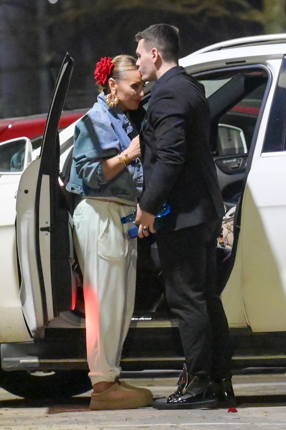 Czułości po emisji "Tańca z Gwiazdami" (fot. paparazzi)