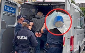 Dusił żonę taśmą. Wszystko widziały dzieci. Tak zareagowały