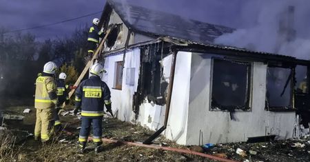 Dom stanął w płomieniach. Właścicielce udało się uciec przed ogniem