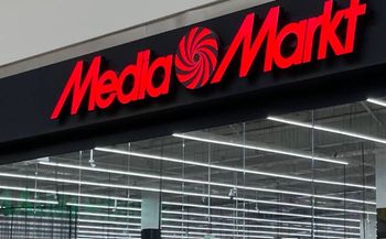 Suszarka do włosów 8 w 1 taniej o 120 zł w Media Markt