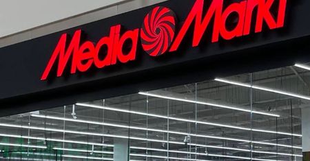 Suszarka do włosów 8 w 1 taniej o 120 zł w Media Markt