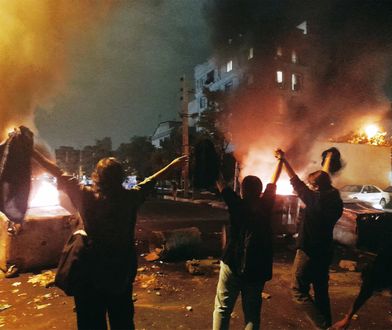 Protesty w Iranie. Wśród zatrzymanych ludzie z Polski