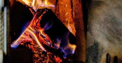 Zobacz, ile Polacy płacą za energię i skąd ją biorą. Zaskakujące dane