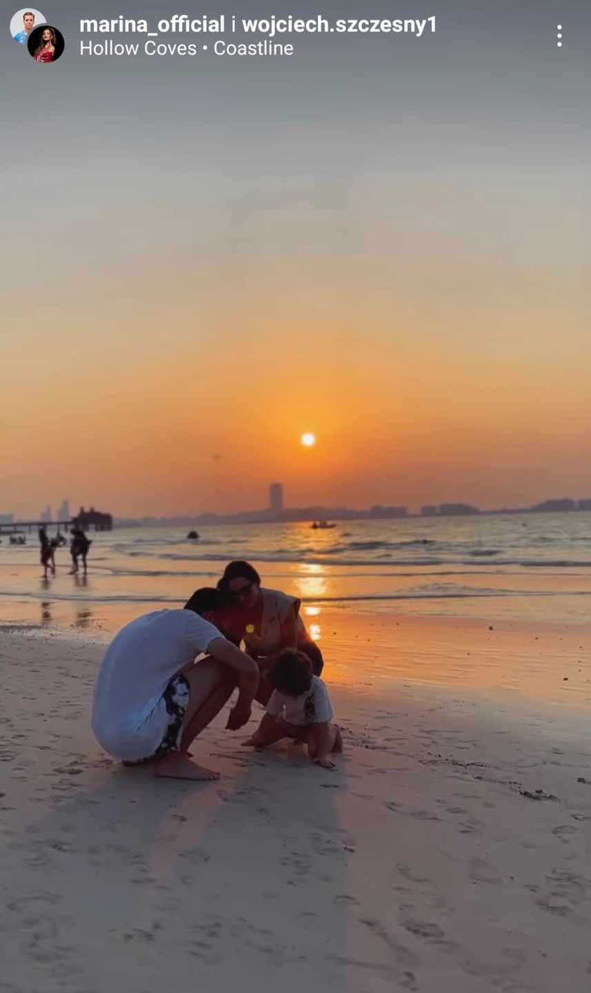 Marina, Liam i Wojtek Szczęsny na plaży