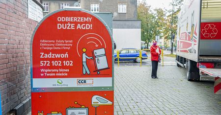 Śląskie. W Bytomiu stanęły kontenery na niepotrzebne żalazka i monitory