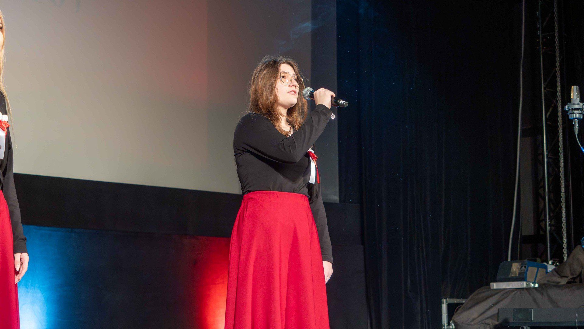 Patriotyczne śpiewanie w MDK - koncert, który połączył pokolenia
