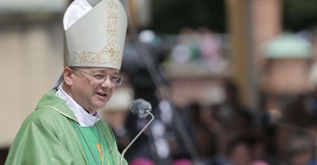 Biskup wydał ostrzeżenie. Chodzi o kontrowersyjnego księdza