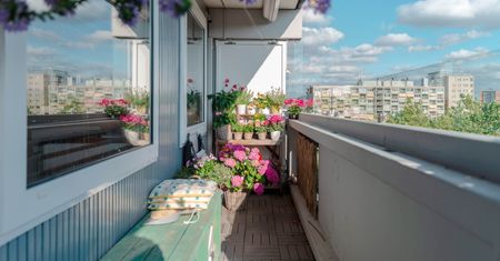 Balkon bez płytek? Alternatywy, które zamontujesz samodzielnie