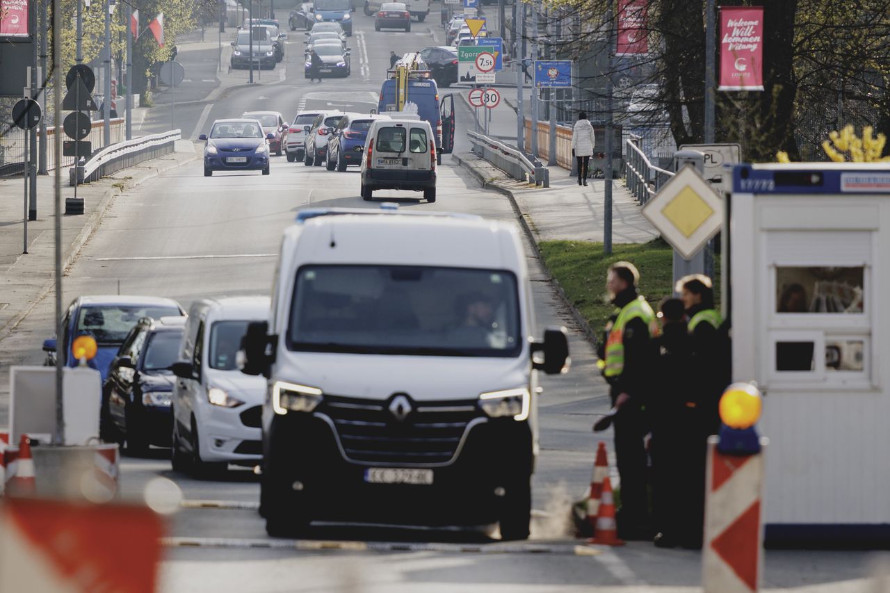 Niemcy o kontrolach na granicy. "Dziś jest jeszcze za wcześnie"