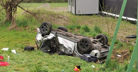 Na zdjęciach wszystko widać. Wypadek na zakopiance wyglądał fatalnie