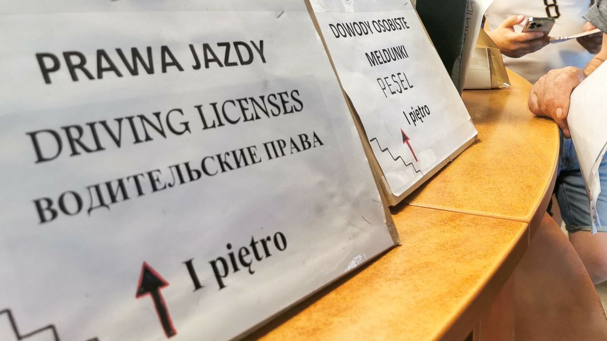 Jak wymienić prawo jazdy? 