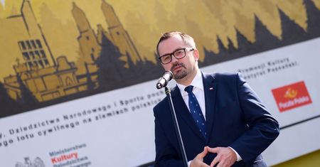 Horała zachwala CPK. Do 2035 roku system komunikacyjny w Polsce ma być kompletny